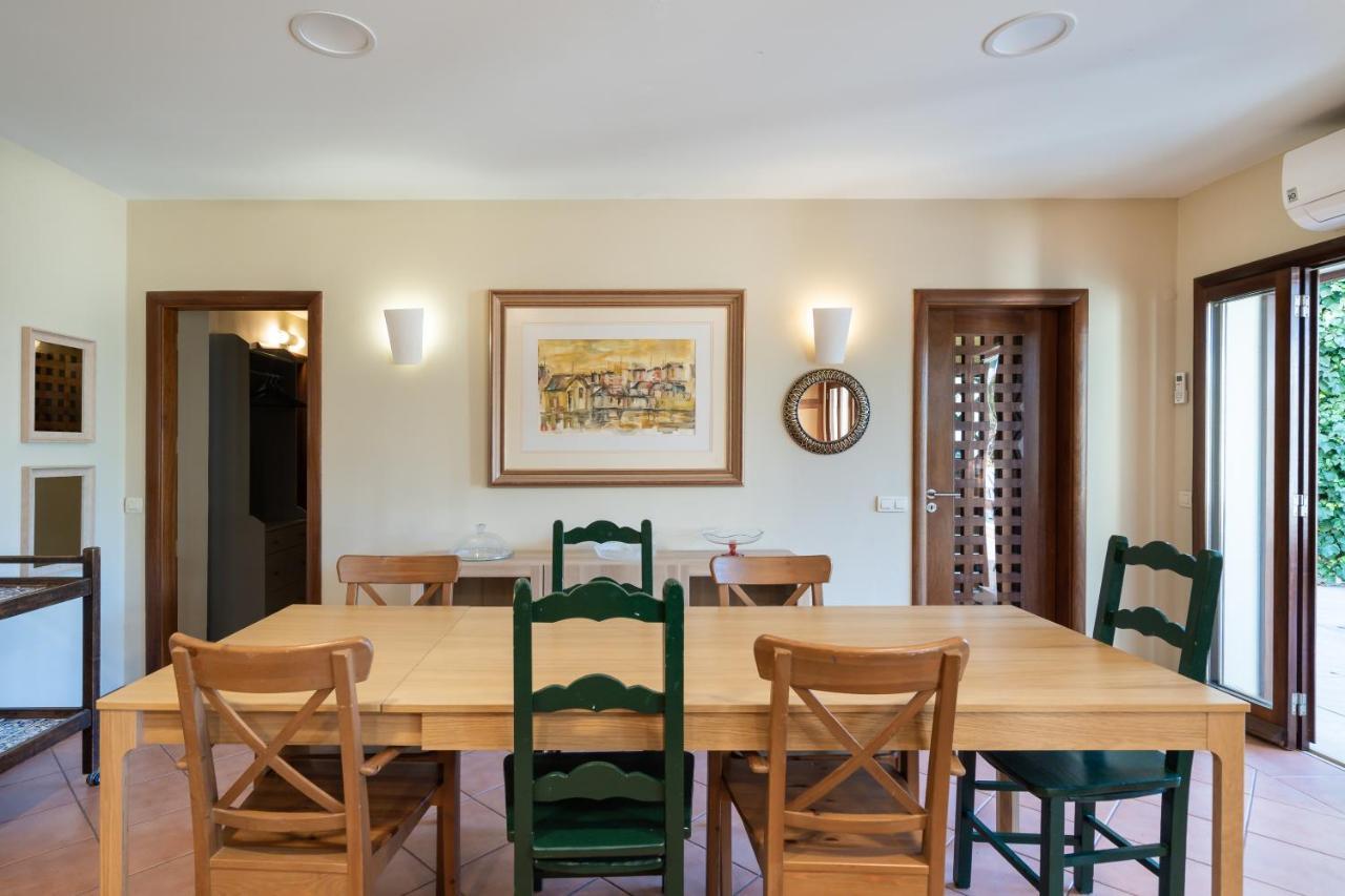 Holiday Villa In Elite Residential Area Of Φάρο Εξωτερικό φωτογραφία