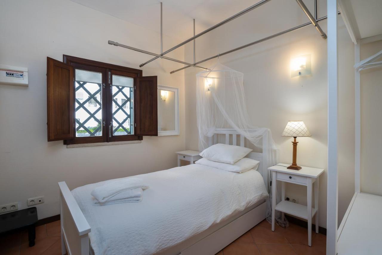 Holiday Villa In Elite Residential Area Of Φάρο Εξωτερικό φωτογραφία