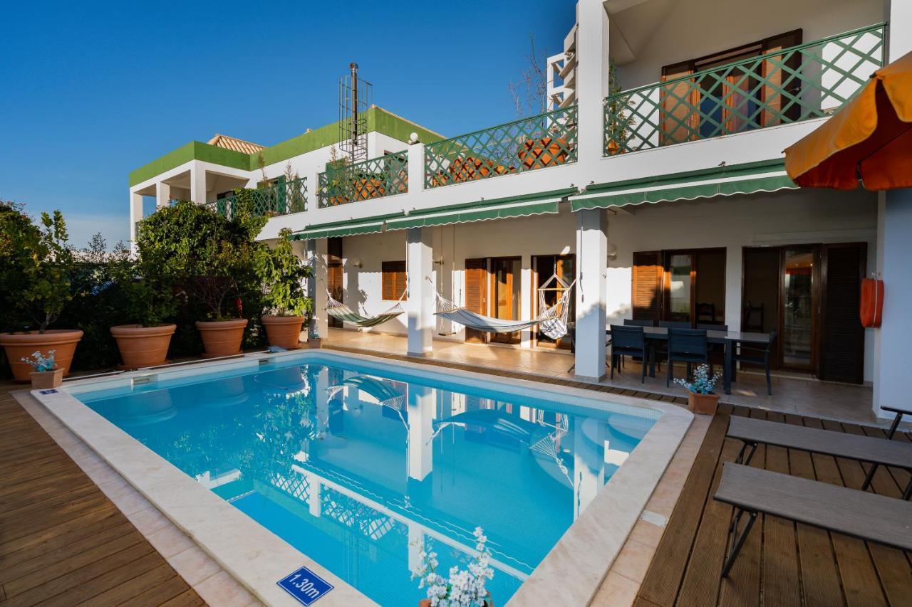 Holiday Villa In Elite Residential Area Of Φάρο Εξωτερικό φωτογραφία